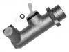 离合总泵 Clutch Master Cylinder:77 00 667 653